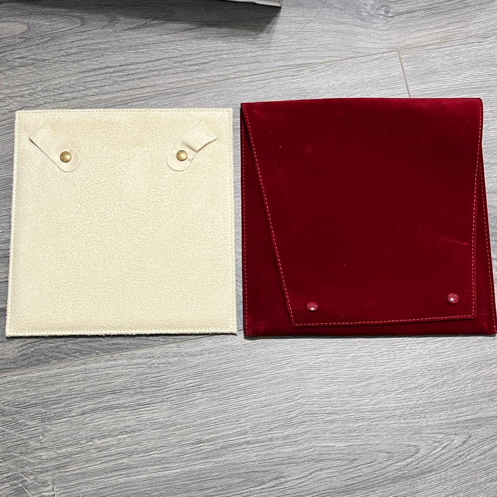BRAND NEW Large size Red Velvet Jewelry Pouches